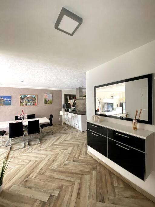 Villa Mit Pool Siegburg Dış mekan fotoğraf